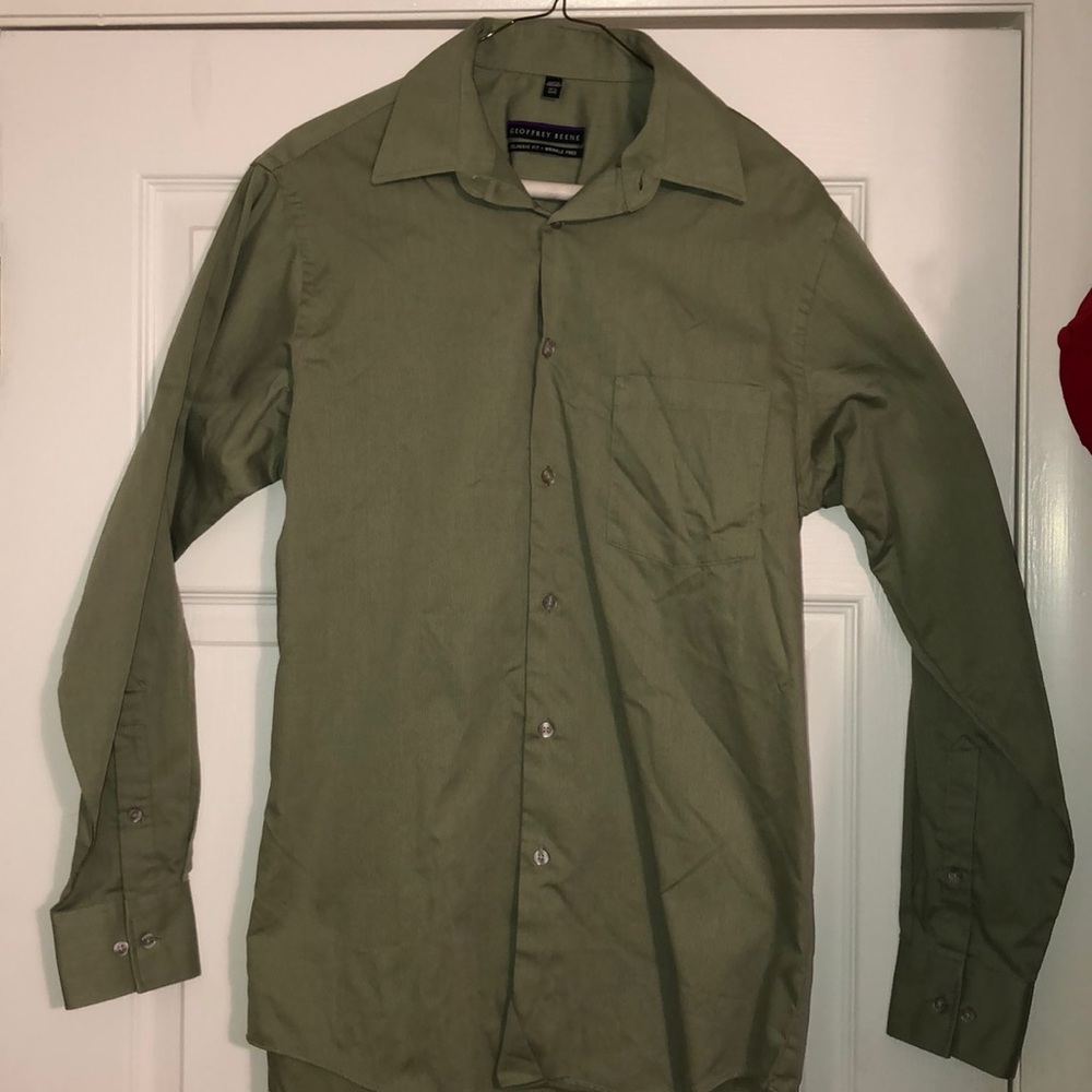 Geoffrey Beene Dress Shirt/Never worm